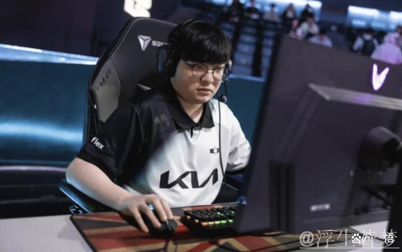 外媒数据：DK辅助Career在K杯12场比赛选用10个英雄，遥遥领先其他辅助